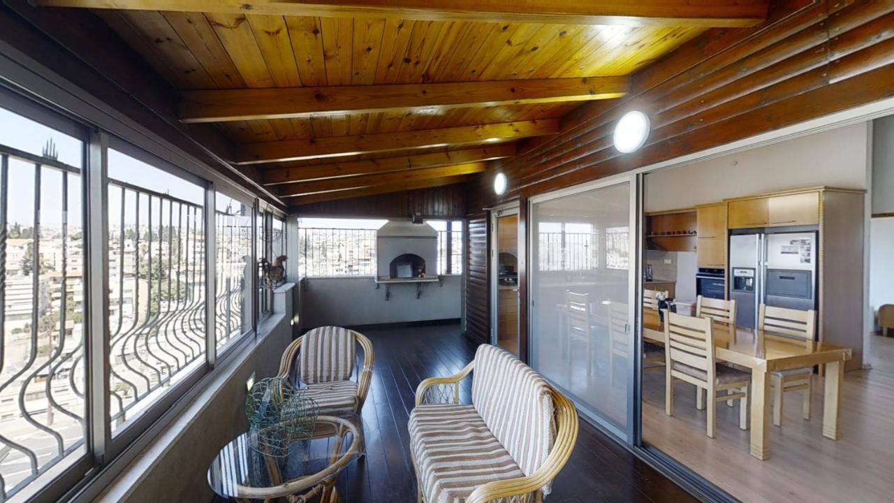 Cozy Wood Apartment With Great View To Назарет Екстериор снимка